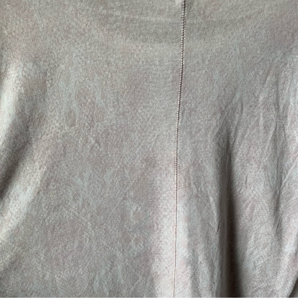 Free People we the free cream/pink reptile print high low oversized tee - Picture 4 of 7